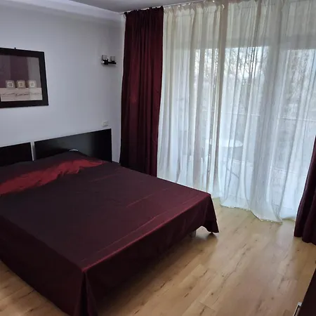 Apartment St.vlas Mamaia